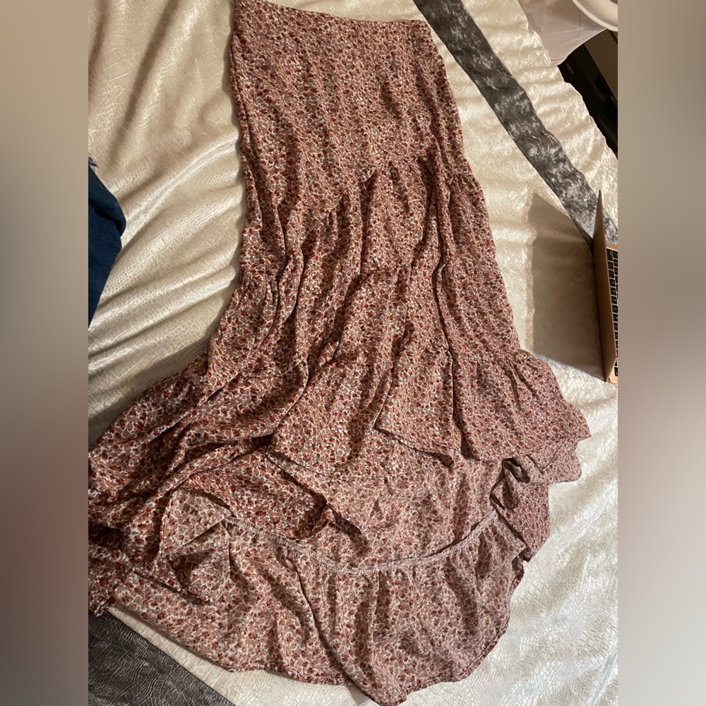 Hi low floral skirt